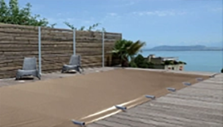 Bâche à barre pour piscine
