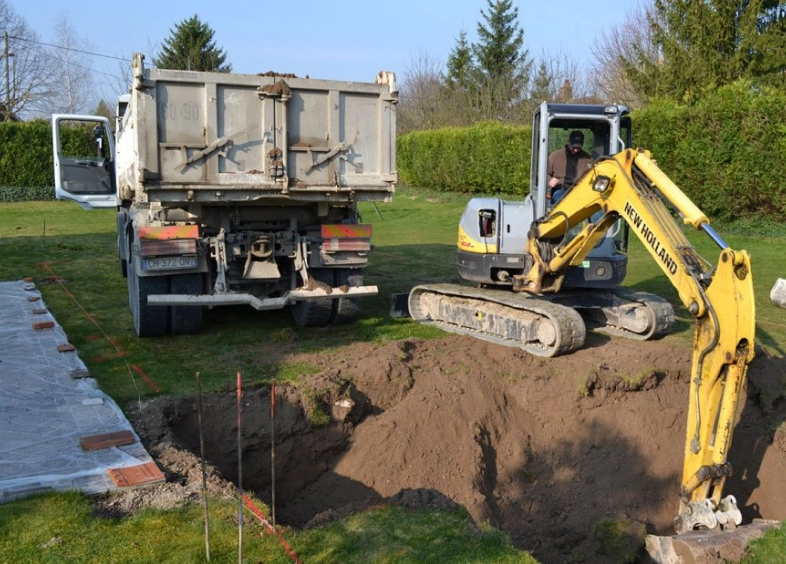 Terrassement pour construction d'une piscine béton à Colmar